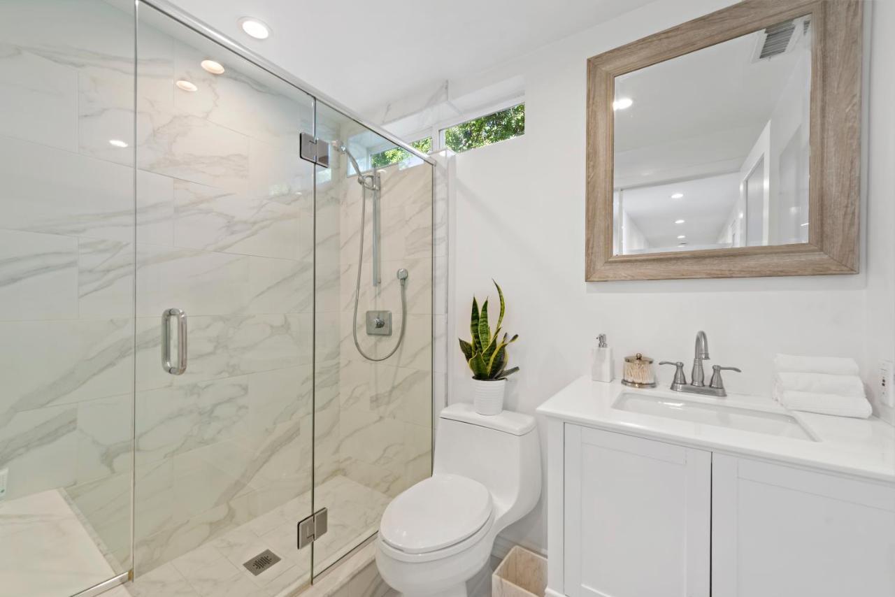 Villa Modern Bali-inspired Hills Retreat Los Angeles